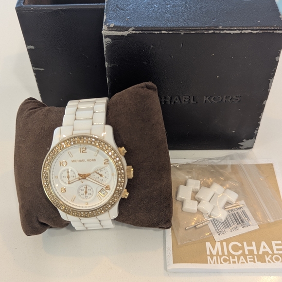 Authentic Michael Kors Gold and White Ceramic Chronograph Watch - Picture 1 of 5
